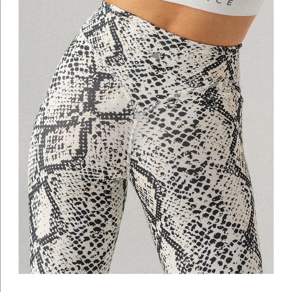 Balance Athletica Ascend Pant Python